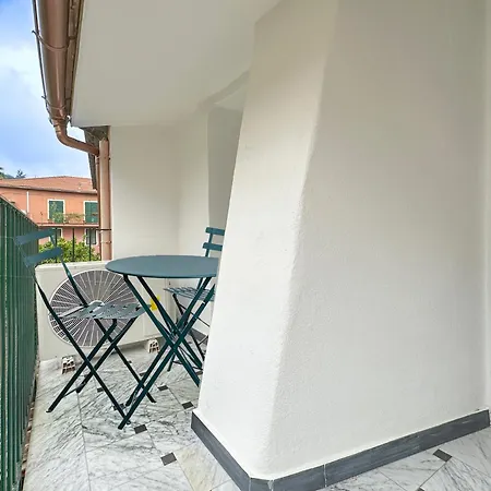 Rivierarent Bikers' Court Apartment Finale Ligure